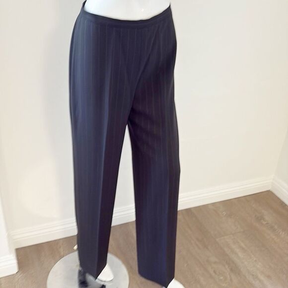 MaxMara Black & White Pinstripe Trouser Pants Straight-Leg Tailored Mid Rise - Picture 5 of 8